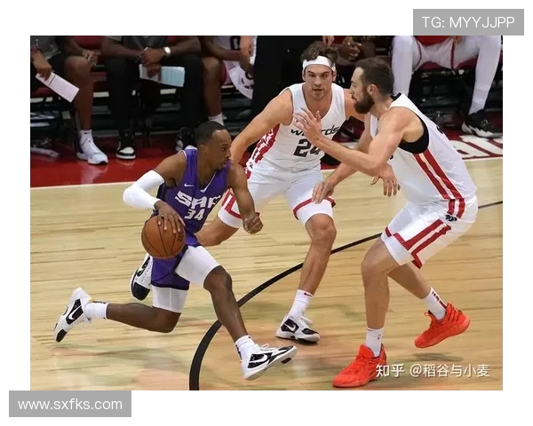 淡厚然替补出场14分钟表现平平NCAA常规赛仅得1分2板2助